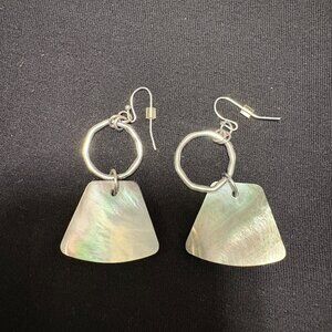 KINSLEY ARMELLE SILVER ADRINA EARRINGS